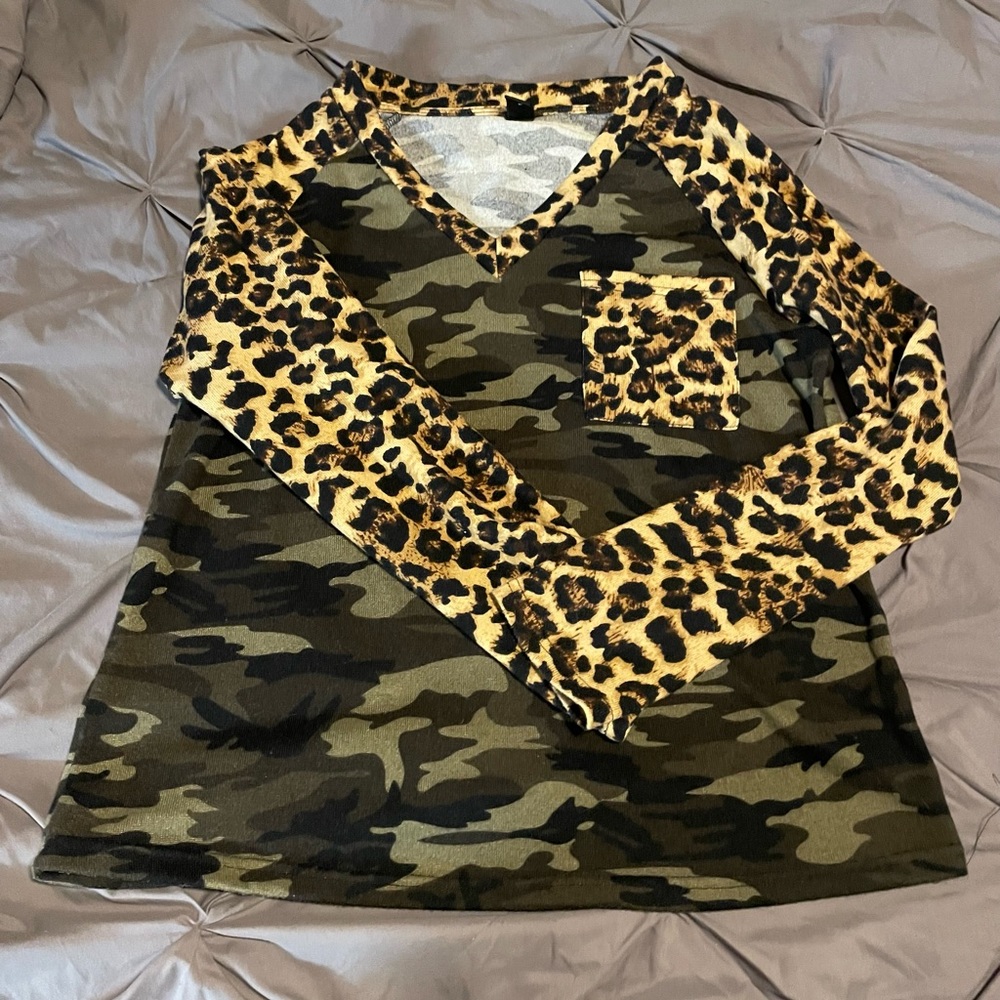 Long sleeve tshirt